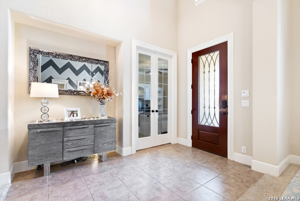 8927 Cimarron Route San Antonio, TX 78255 - Photo 5 of 35