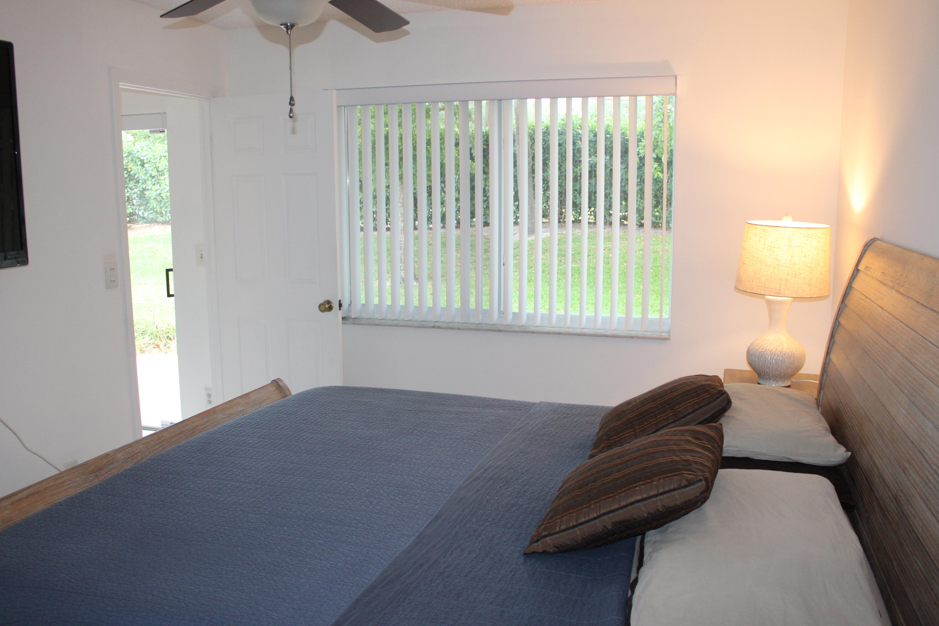 6354 Walk Circle Boca Raton, FL 33433 - Photo 10 of 12 Master view