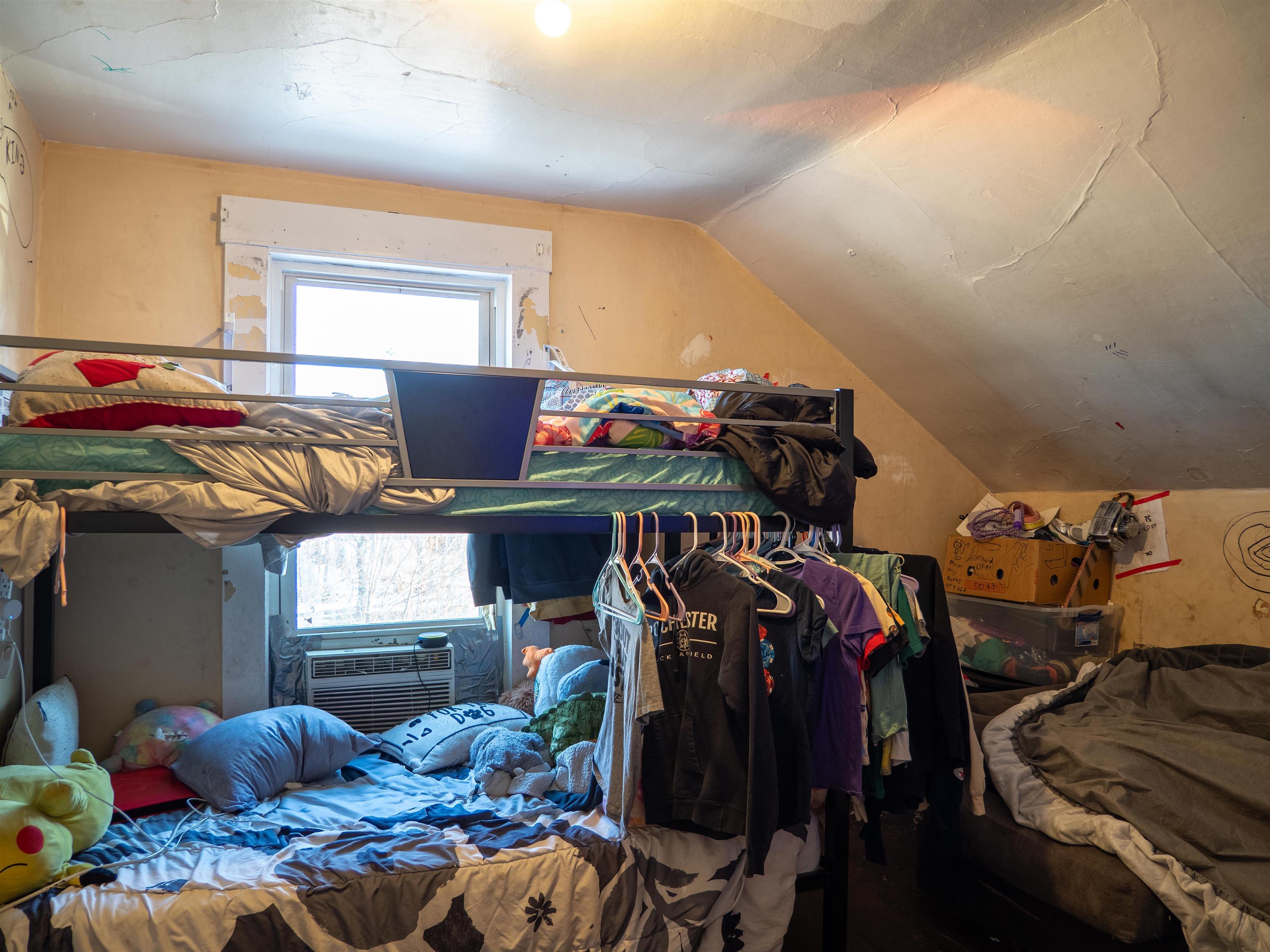 17-19 Upham Street Rochester, NH 03867 - Photo 12 of 32