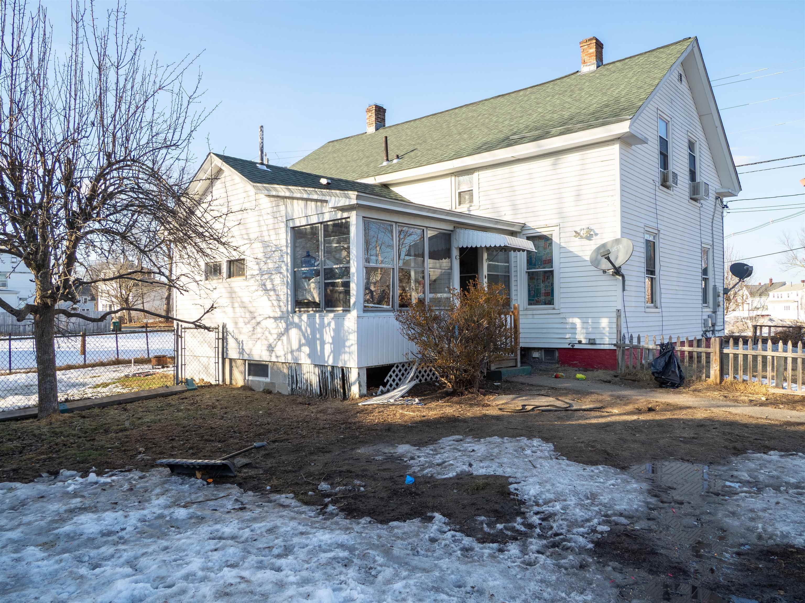 17-19 Upham Street Rochester, NH 03867 - Photo 24 of 32