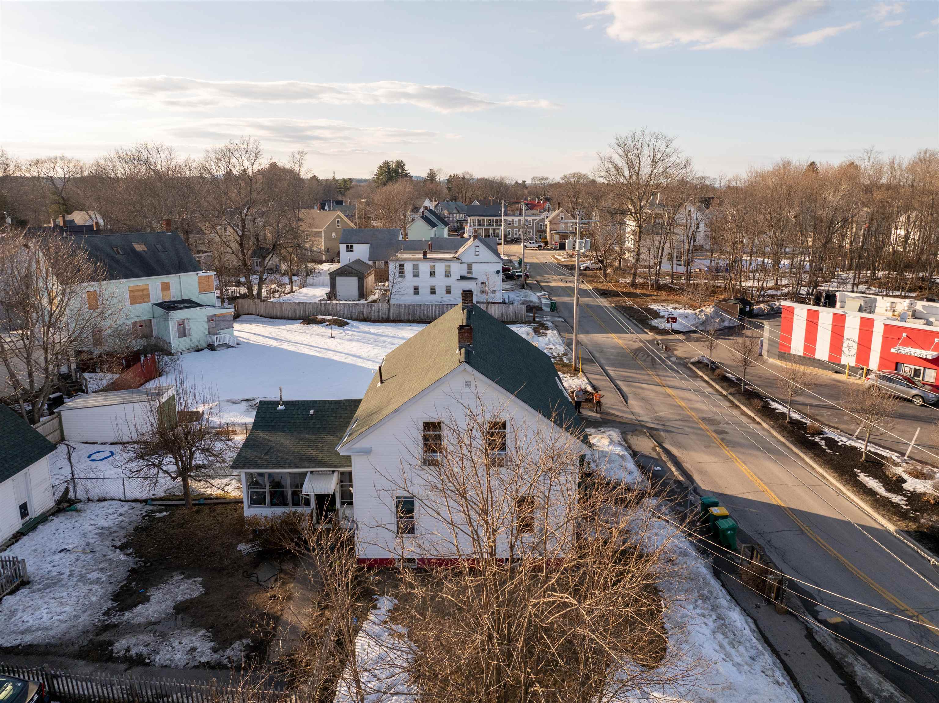 17-19 Upham Street Rochester, NH 03867 - Photo 5 of 32