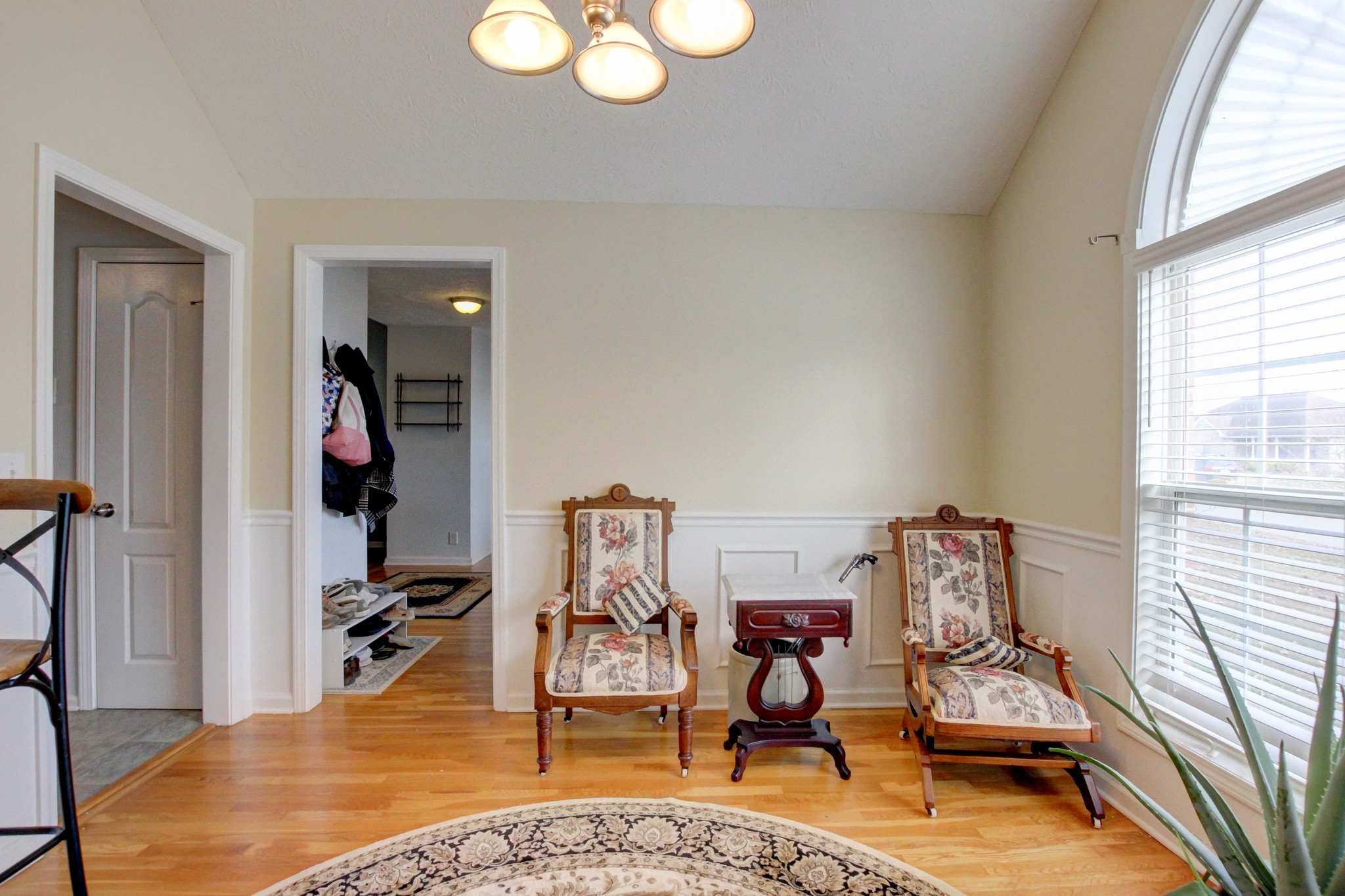 244 Cheshire Road Clarksville, TN 37043 - Photo 37 of 84 a room with gym equipment and a large window