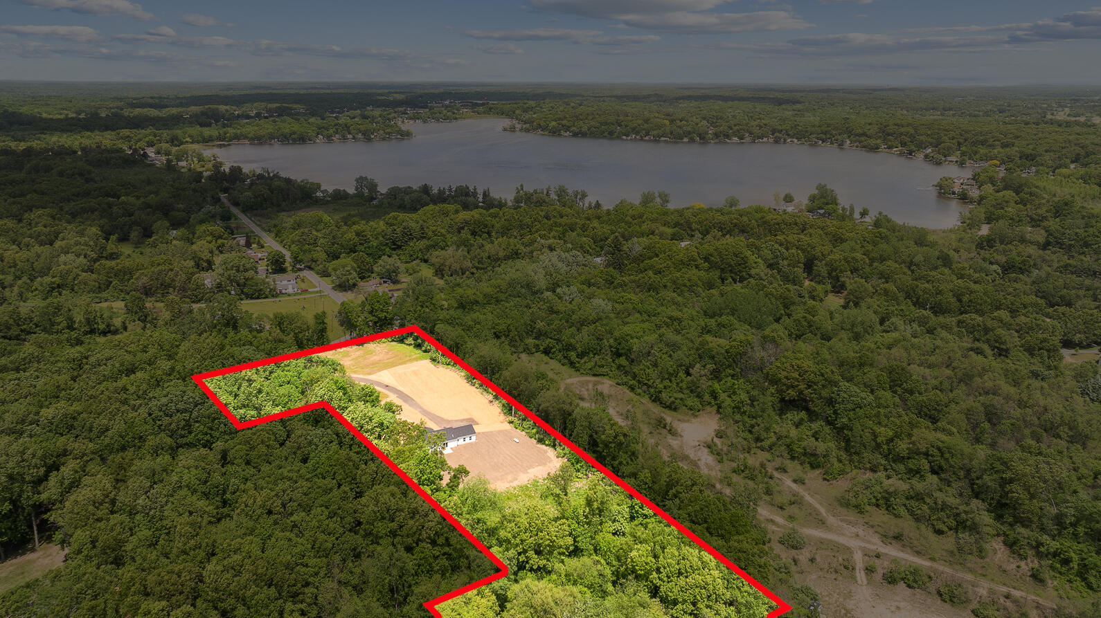 1501 Donnely Road Jackson, MI 49201 - Photo 14 of 51 1501 Donnely Jackson MI - Border with s