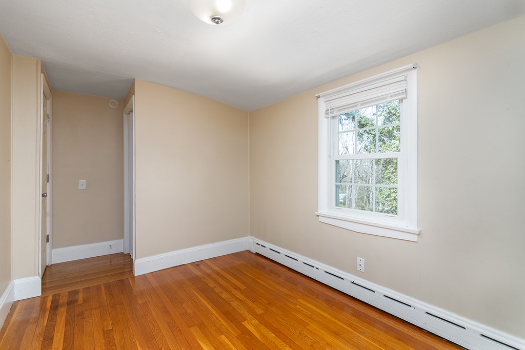 41 Bruce Lane Warwick, RI 02886 - Photo 15 of 30 2nd floor bedroom.