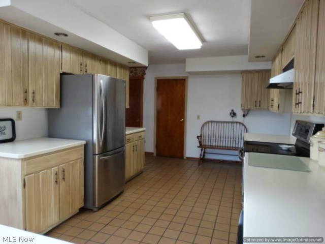 9225 Brakeman Road Chardon, OH 44024 - Photo 11 of 25