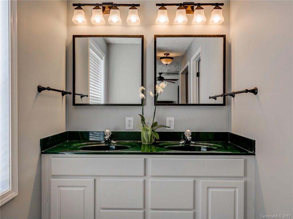 7 Bridgestone Road, Unit 7 Swannanoa, NC 28778 - Photo 14 of 24 Gallery Image 14