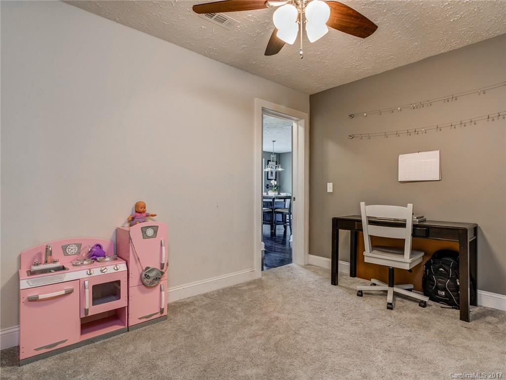 7 Bridgestone Road, Unit 7 Swannanoa, NC 28778 - Photo 19 of 24 Gallery Image 19