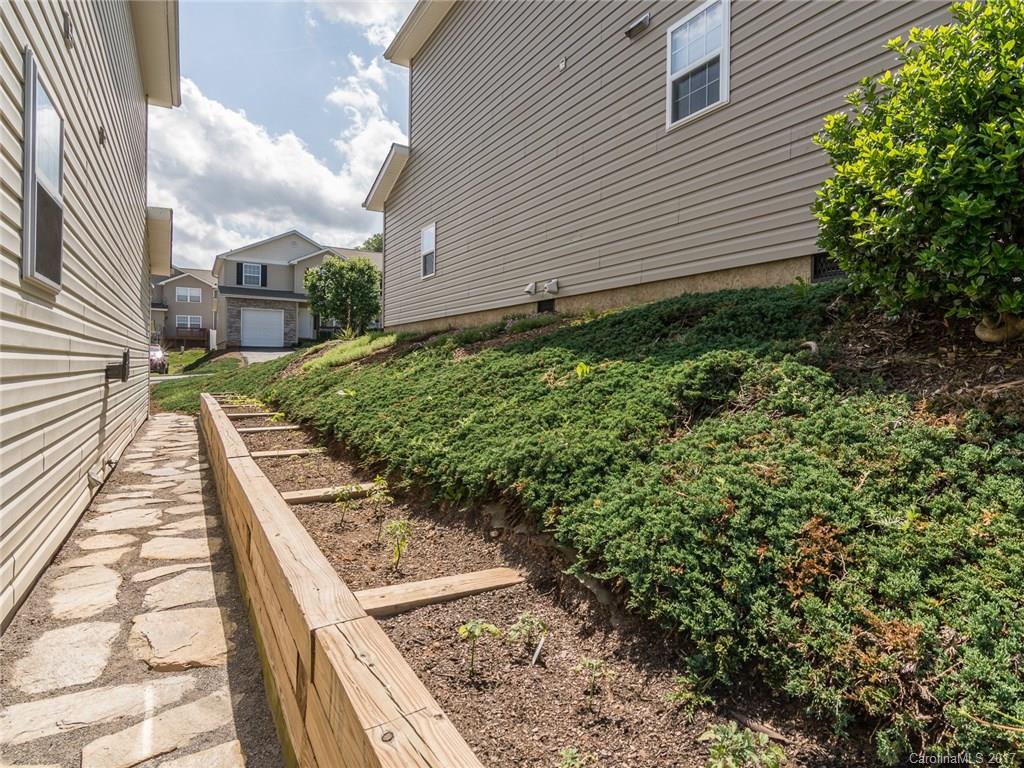 7 Bridgestone Road, Unit 7 Swannanoa, NC 28778 - Photo 22 of 24 Gallery Image 22