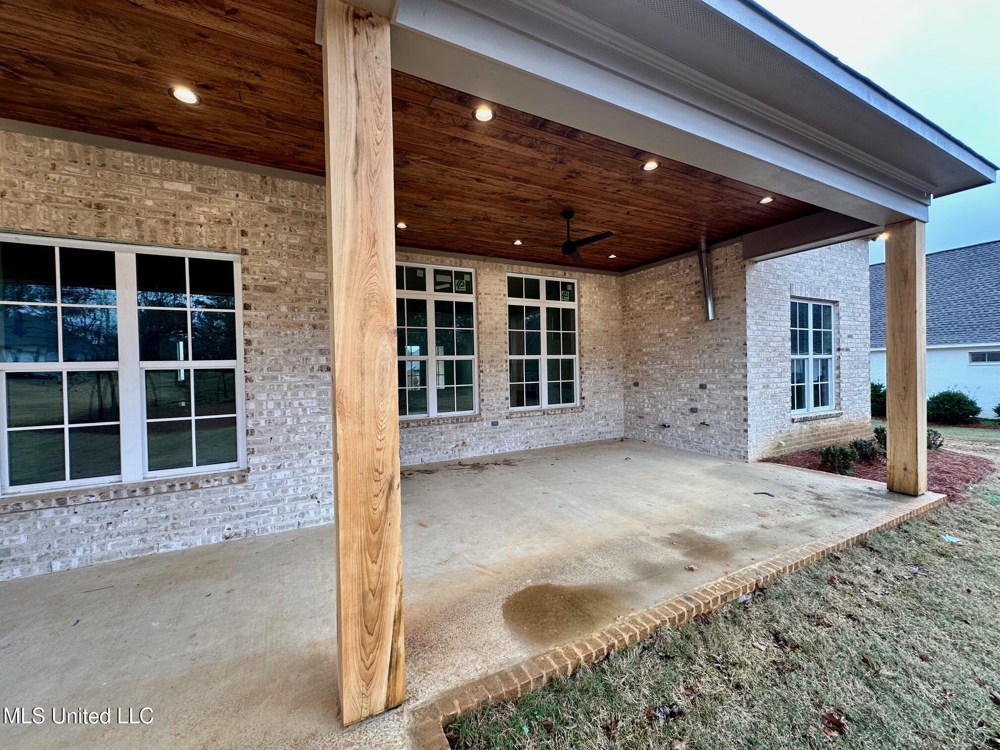 230 South Woodcreek Road Madison, MS 39110 - Photo 81 of 89 IMG_7653