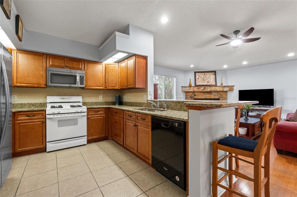 958 Ridgewood Terrace Tarpon Springs, FL 34689 - Photo 28 of 66