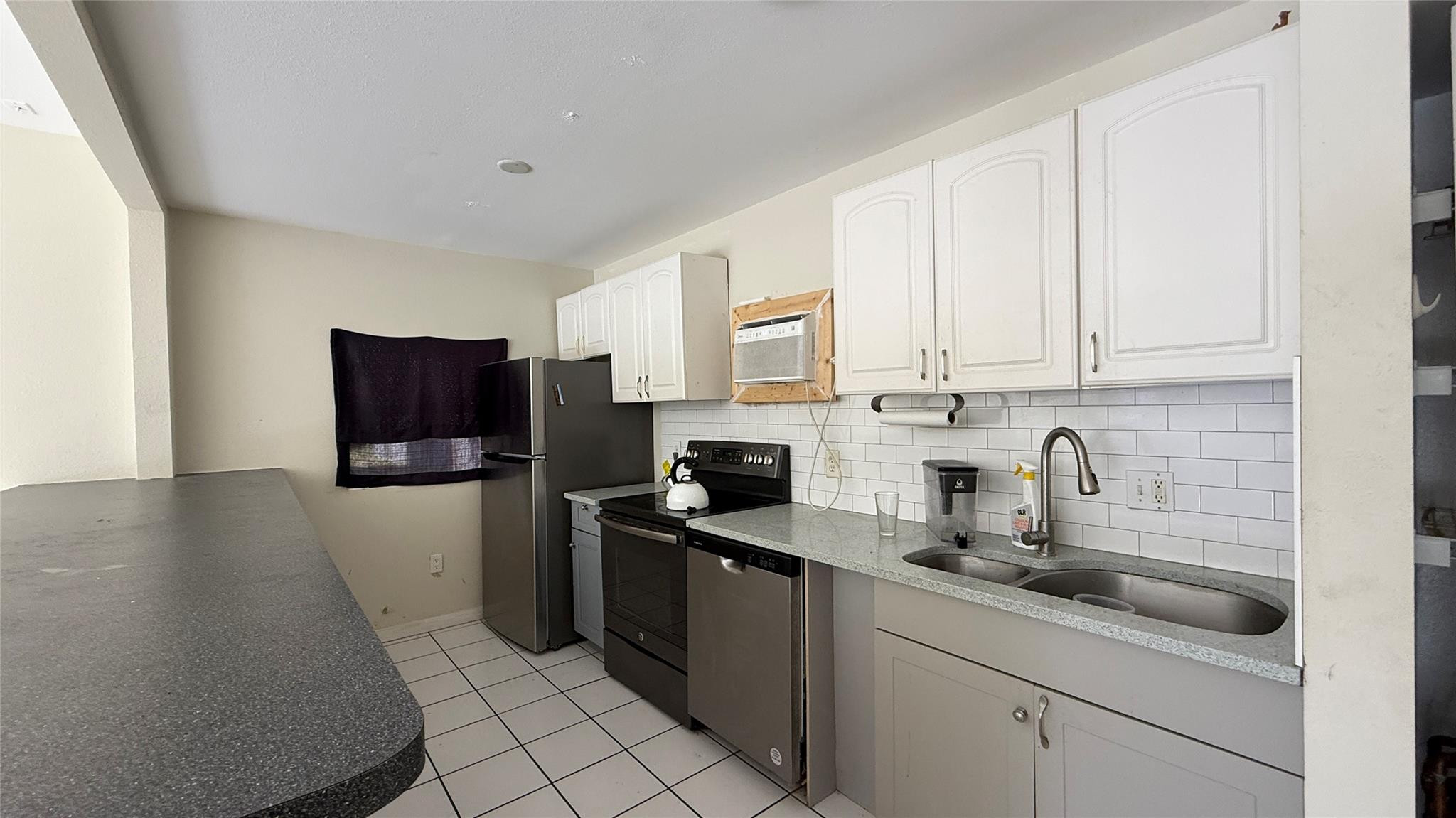 354 Baysinger Avenue Fort Pierce, FL 34982 - Photo 18 of 37 Photo 18