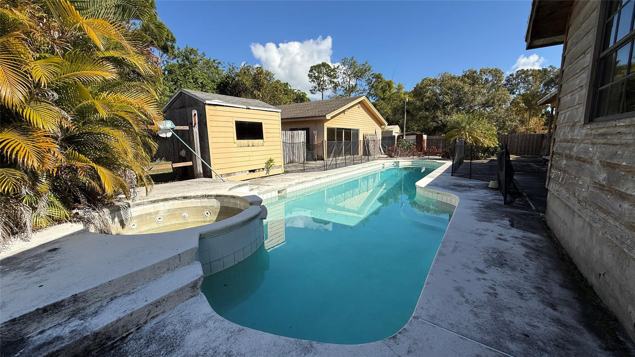 354 Baysinger Avenue Fort Pierce, FL 34982 - Photo 10 of 37 Photo 10