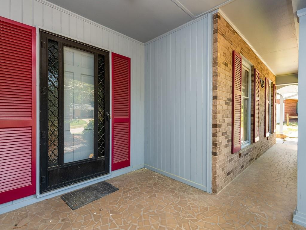 2105 Shenandoah Road Raleigh, NC 27603 - Photo 5 of 27 Front Porch