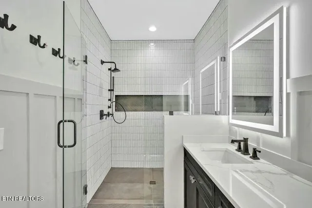 $644,000 | 208 Granite Drive, Sevierville, TN 37876