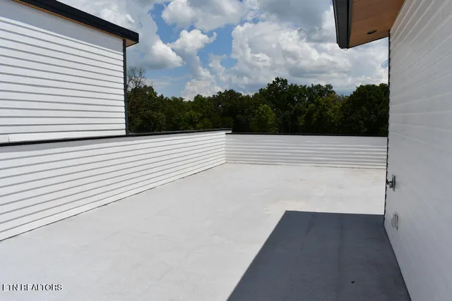 $644,000 | 208 Granite Drive, Sevierville, TN 37876