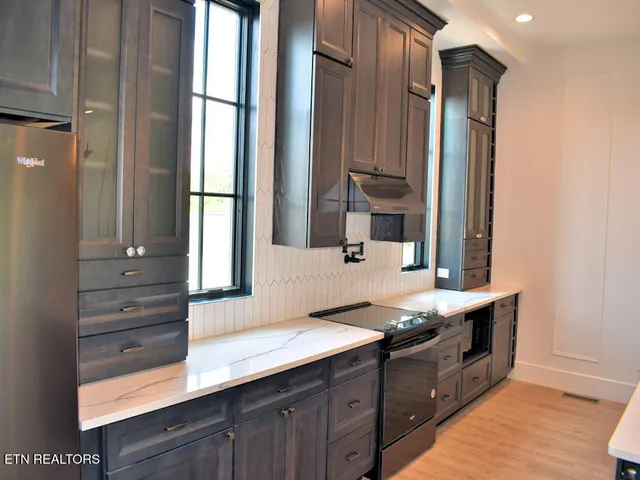 $644,000 | 208 Granite Drive, Sevierville, TN 37876