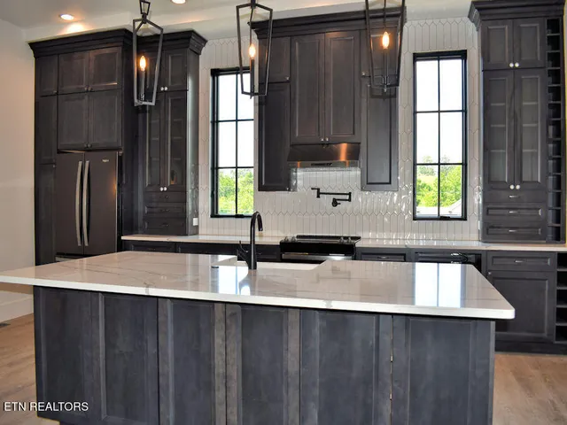 $644,000 | 208 Granite Drive, Sevierville, TN 37876