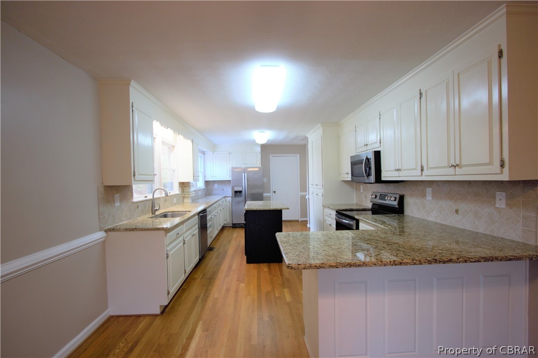 447 Hallieford Road Cobbs Creek, VA 23035 - Photo 11 of 46