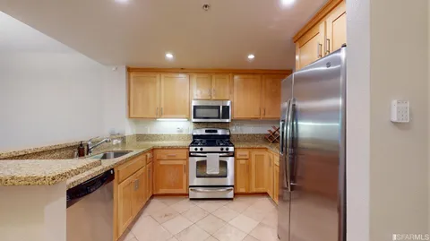$399,000 | 301 Crescent Court, Unit 3101, San Francisco, CA 94134