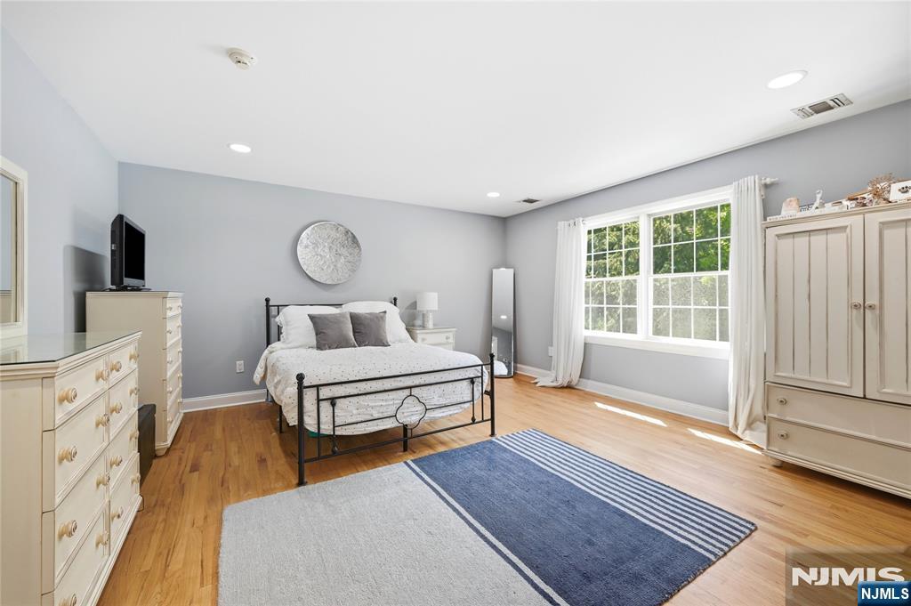 50 North 3rd Street Park Ridge, NJ 07656 - Photo 25 of 42 Gallery Image 25
