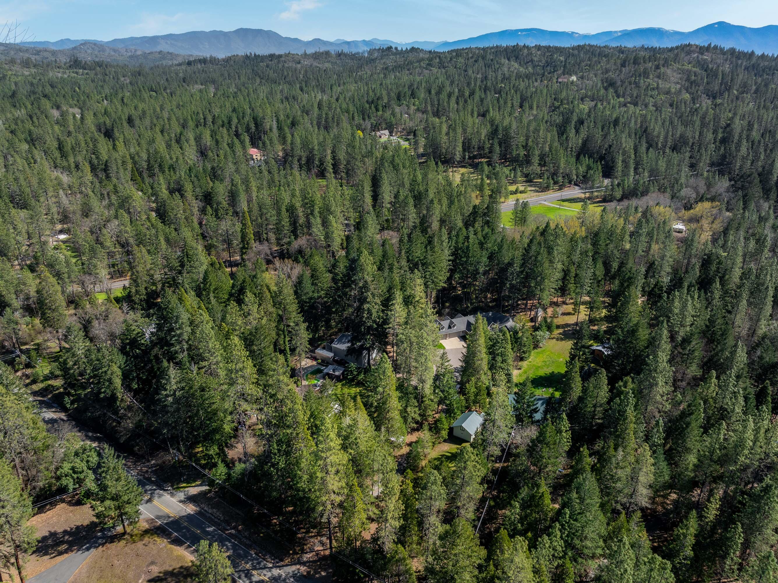 232 Riessen Road Grants Pass, OR 97526 - Photo 49 of 52 DRONE (4 of 5)