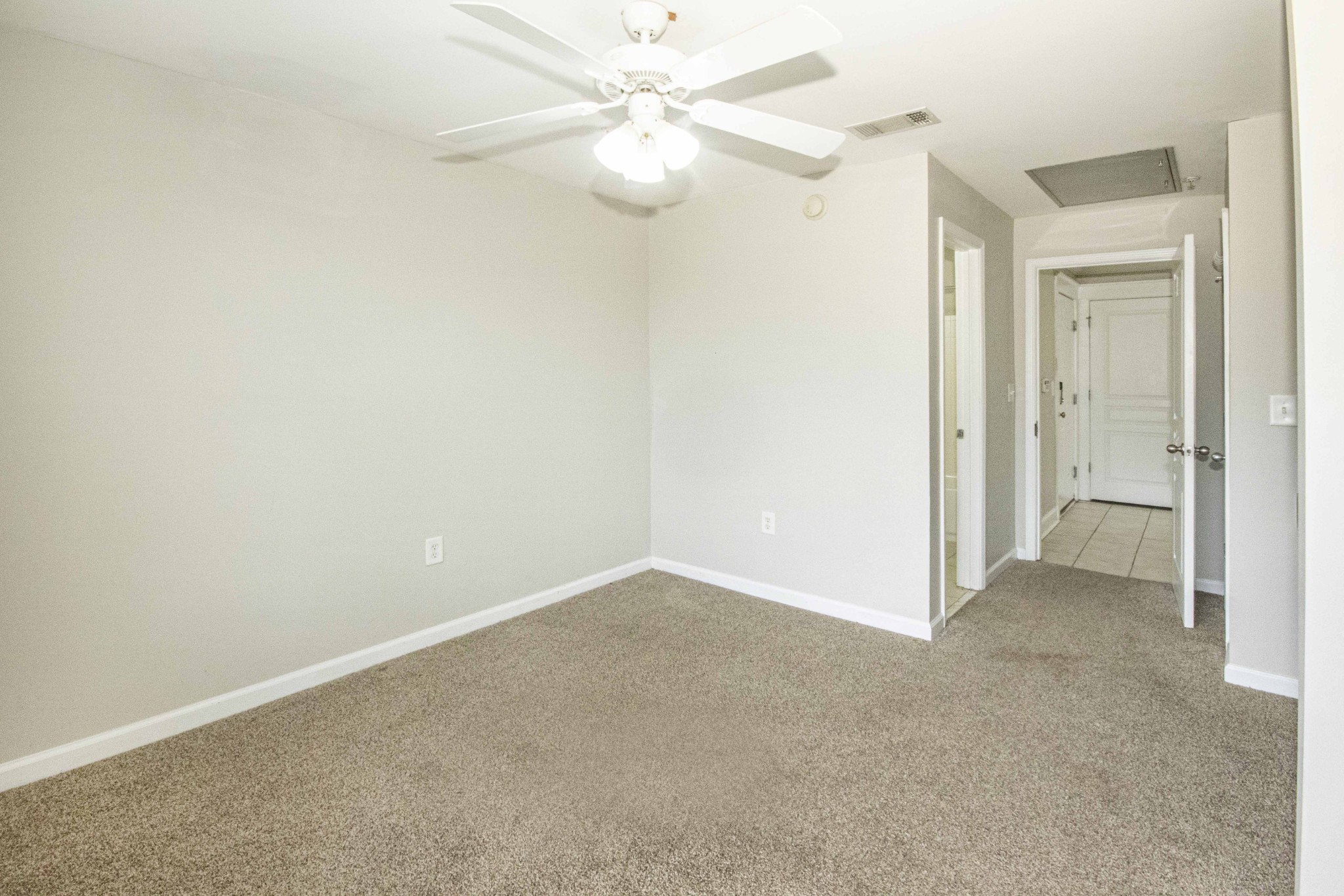 3720 Spruce Ridge Way, Unit 2231 Knoxville, TN 37920 - Photo 11 of 20