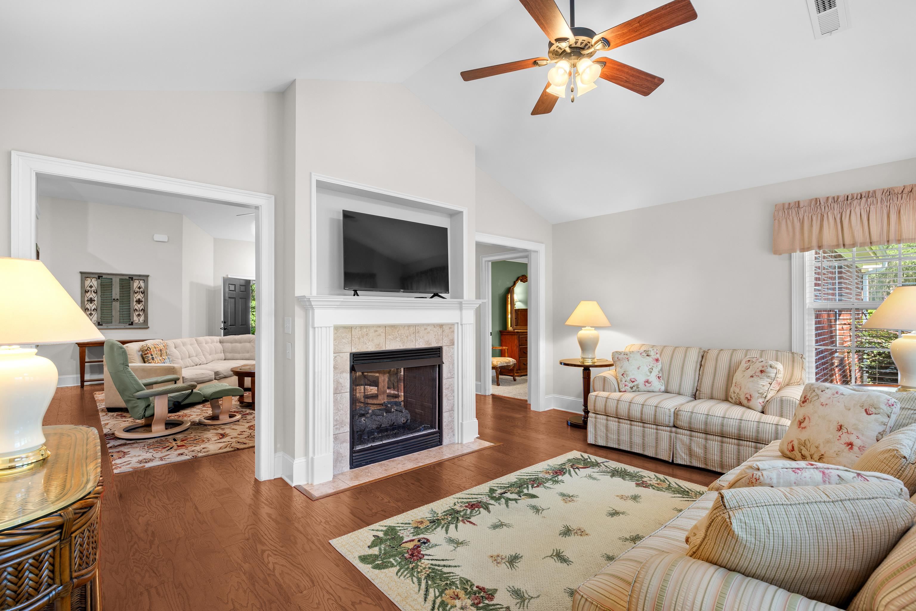 504 Harrington Court Murrells Inlet, SC 29576 - Photo 8 of 47