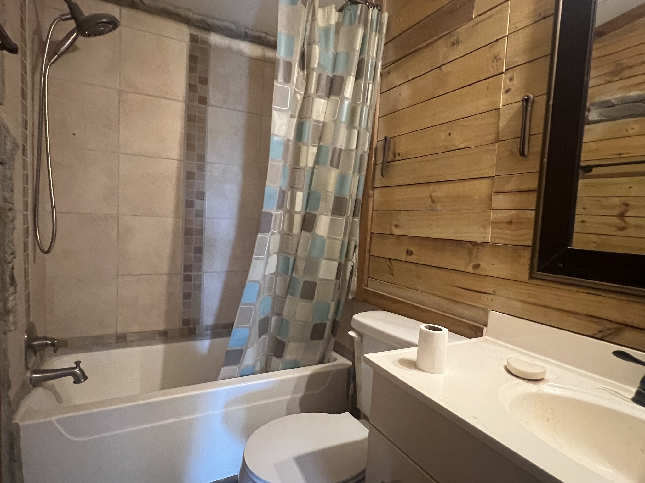2999 Demastus Road Culleoka, TN 38451 - Photo 30 of 59 a bathroom with a sink and a bathtub