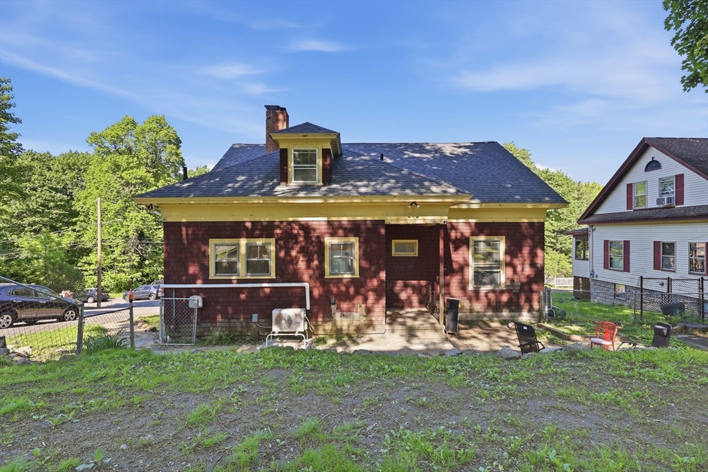 76 Grant Street Gardner, MA 01440 - Photo 23 of 27