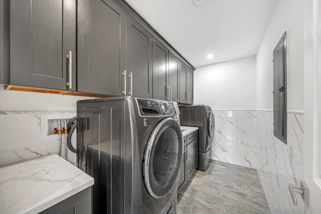 57 Mayflower Road Needham, MA 02492 - Photo 33 of 42