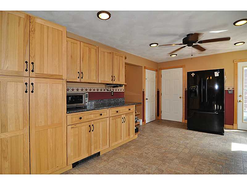 4 Old Hope Road Coventry, RI 02816 - Photo 7 of 25 Kitchen.