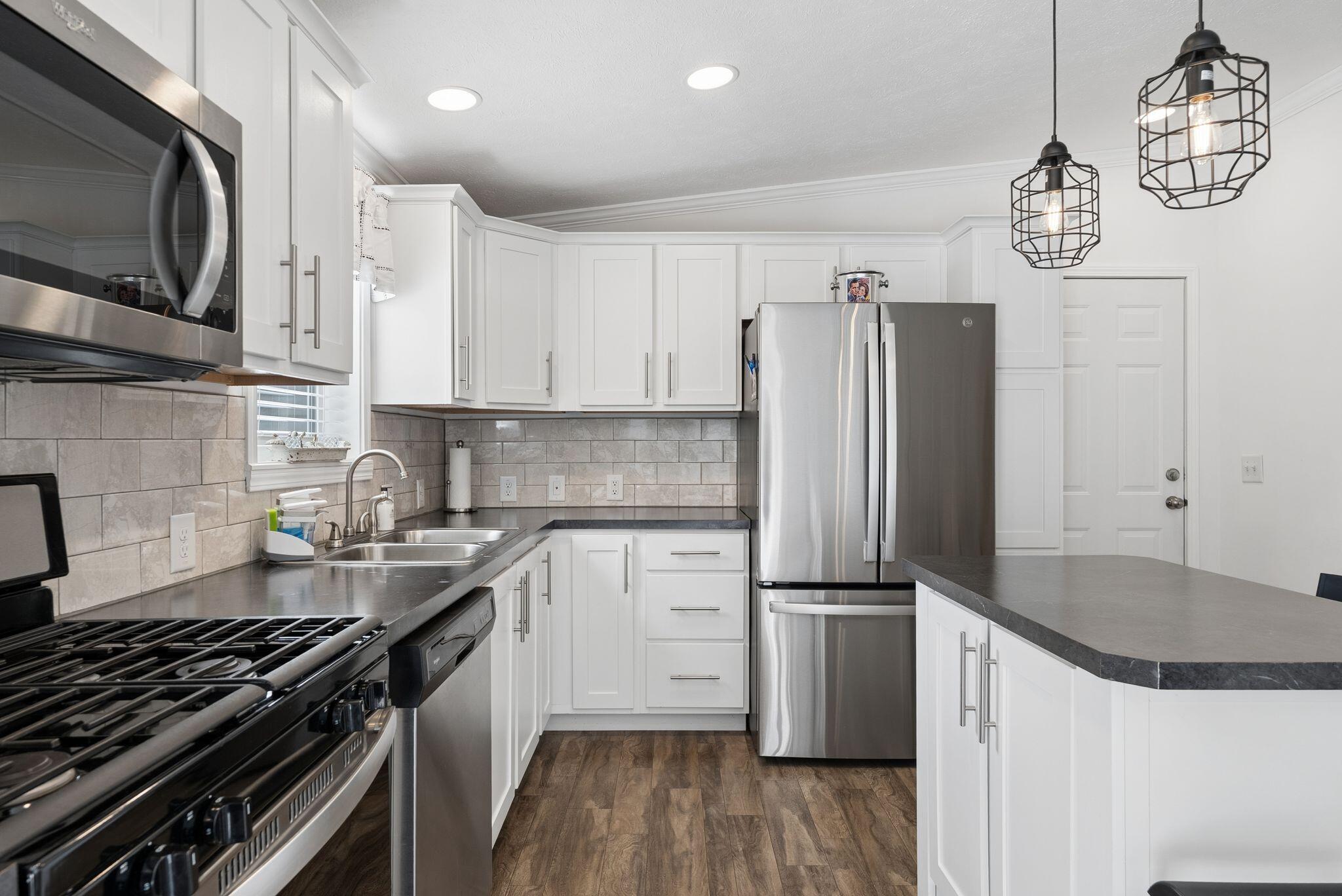 17 Rods Way Arundel, ME 04046 - Photo 12 of 37