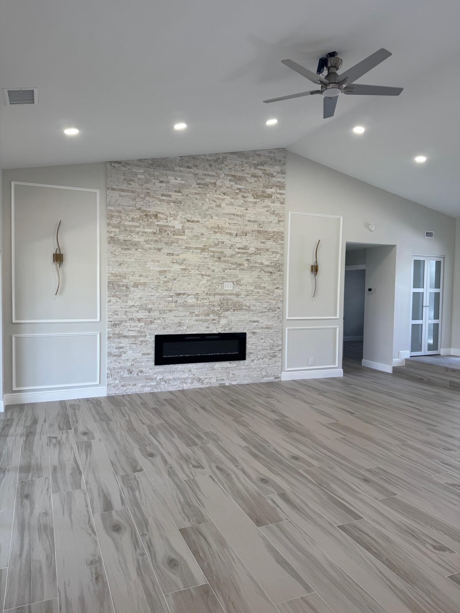 8711 Eagle Run Drive Boca Raton, FL 33434 - Photo 5 of 17 Lvrm3