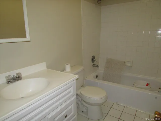 $175,000 | 9 White Gate Road, Unit J, Wappingers Falls, NY 12590