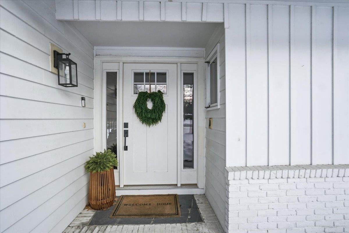 5 Johnson Street Windham, NH 03087 - Photo 4 of 49