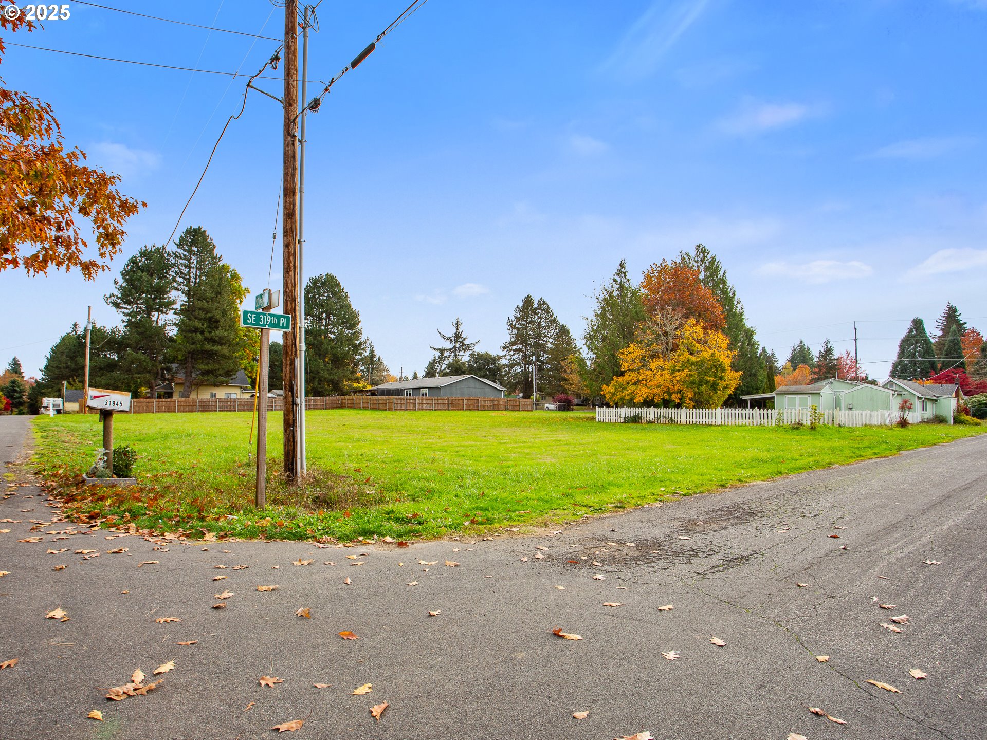 0 Southeast Mally Road Gresham, OR 97080 - Photo 6 of 16 a view of a park with big trees