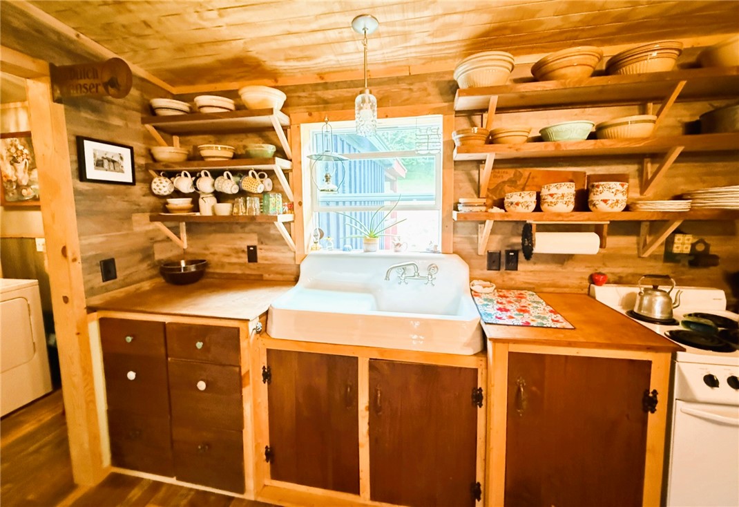 739 Mapledale Road Cassville, NY 13318 - Photo 12 of 48