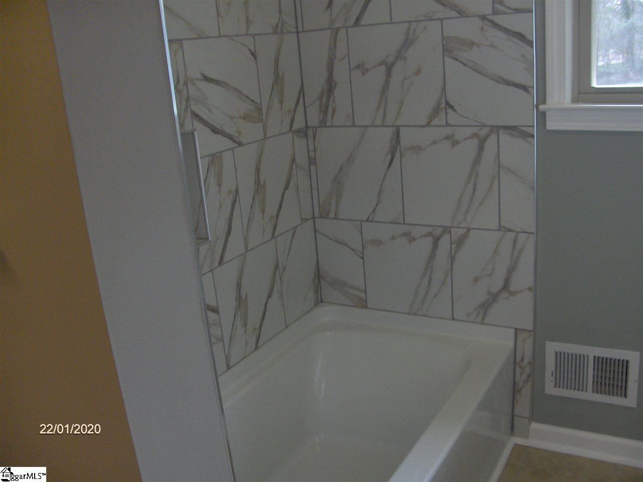 111 Francis Road Easley, SC 29640 - Photo 12 of 25