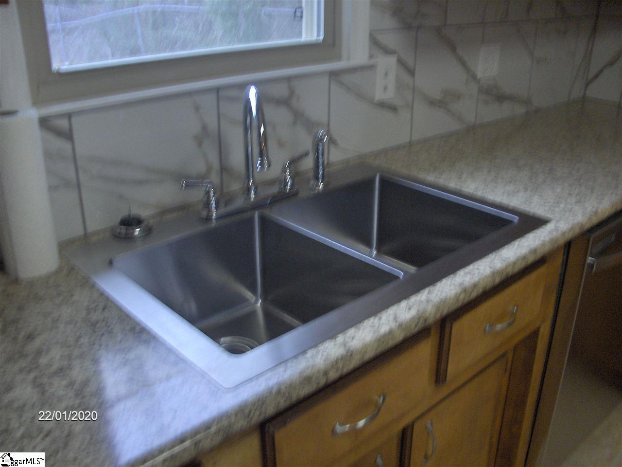 111 Francis Road Easley, SC 29640 - Photo 18 of 25
