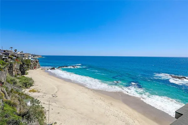 $8,500 | 31755 Coast, Unit 412, Laguna Beach, CA 92651