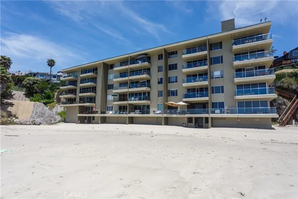 $8,500 | 31755 Coast, Unit 412, Laguna Beach, CA 92651