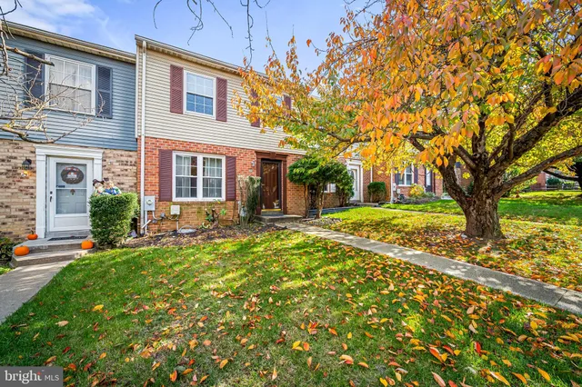 $2,300 | 23 Clearlake Court, Baltimore, MD 21234