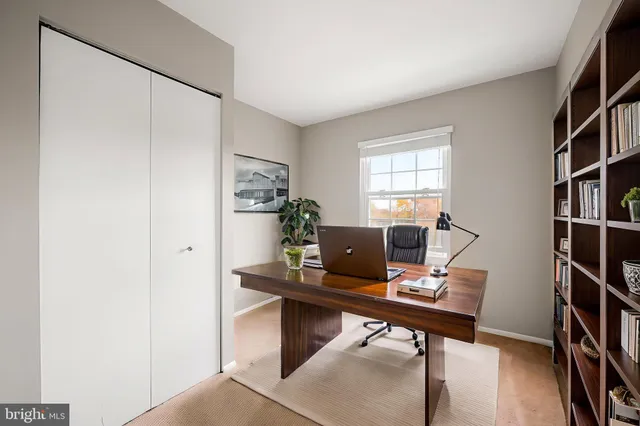 $2,300 | 23 Clearlake Court, Baltimore, MD 21234