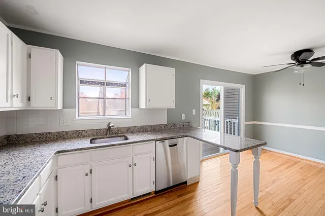 $2,300 | 23 Clearlake Court, Baltimore, MD 21234