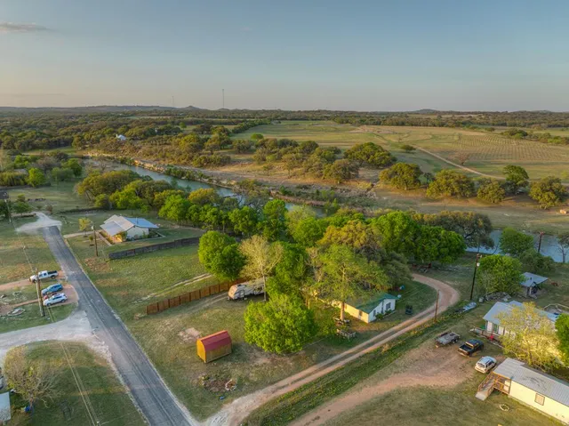 $799,900 | 1317 River Road, Blanco, TX 78606