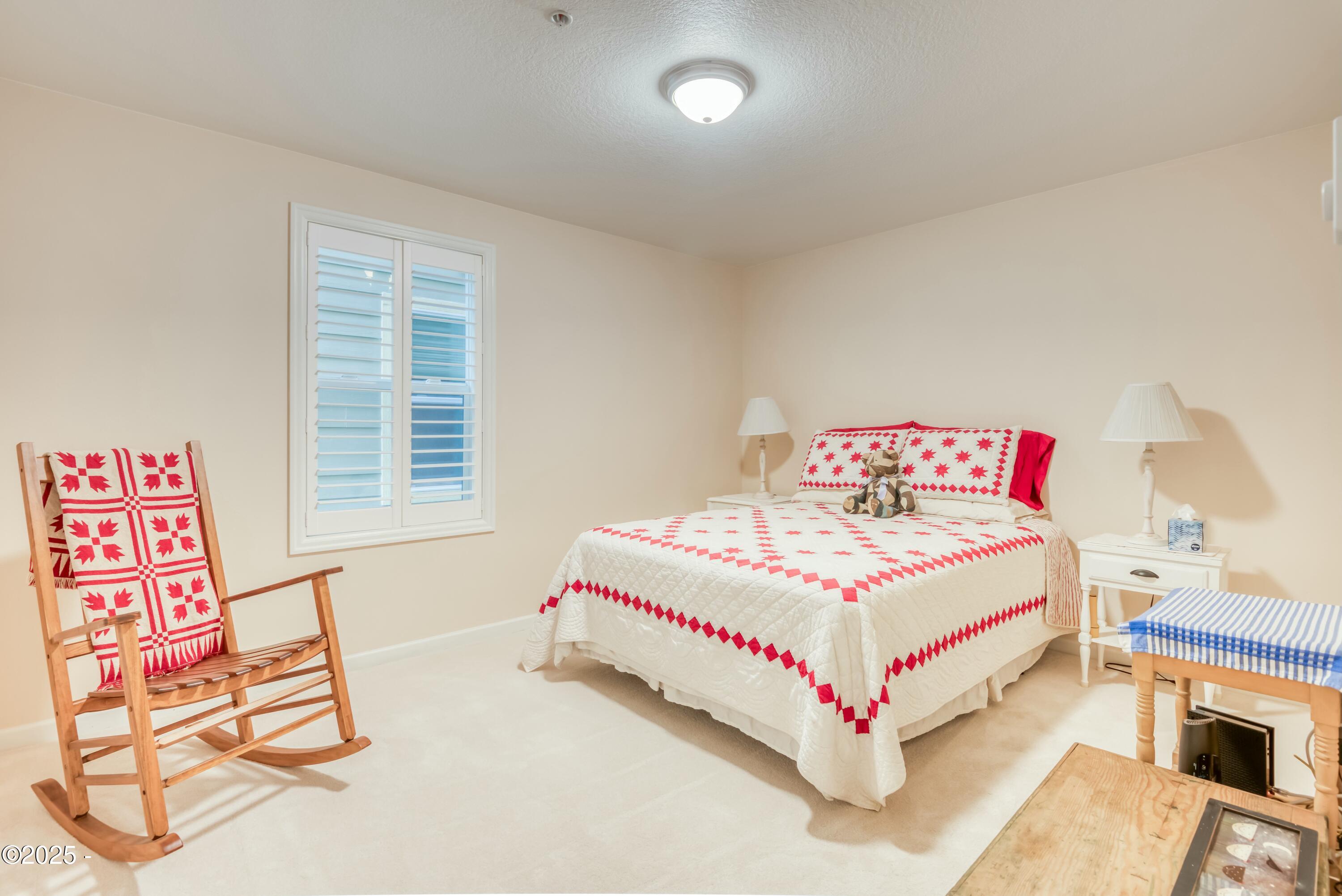 1120 Northwest Spring Street Newport, OR 97365 - Photo 19 of 25 tempImageUROniH