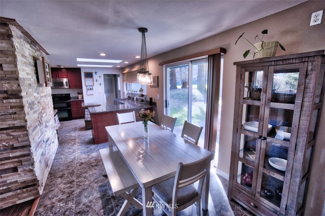 16202 3rd Avenue Southeast Bothell, WA 98012 - Photo 3 of 16