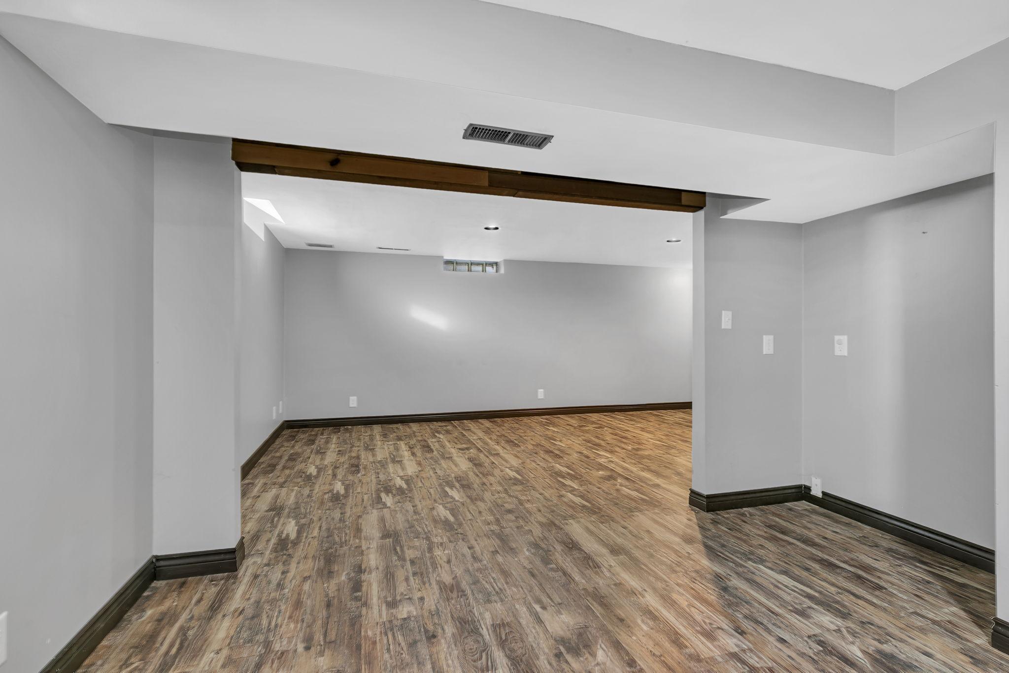 901 17th Street Southwest Willmar, MN 56201 - Photo 32 of 34