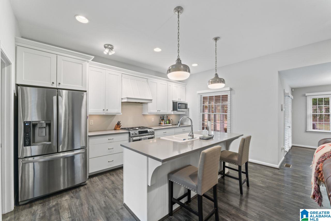 1388 Al Seier Road Birmingham, AL 35226 - Photo 11 of 39