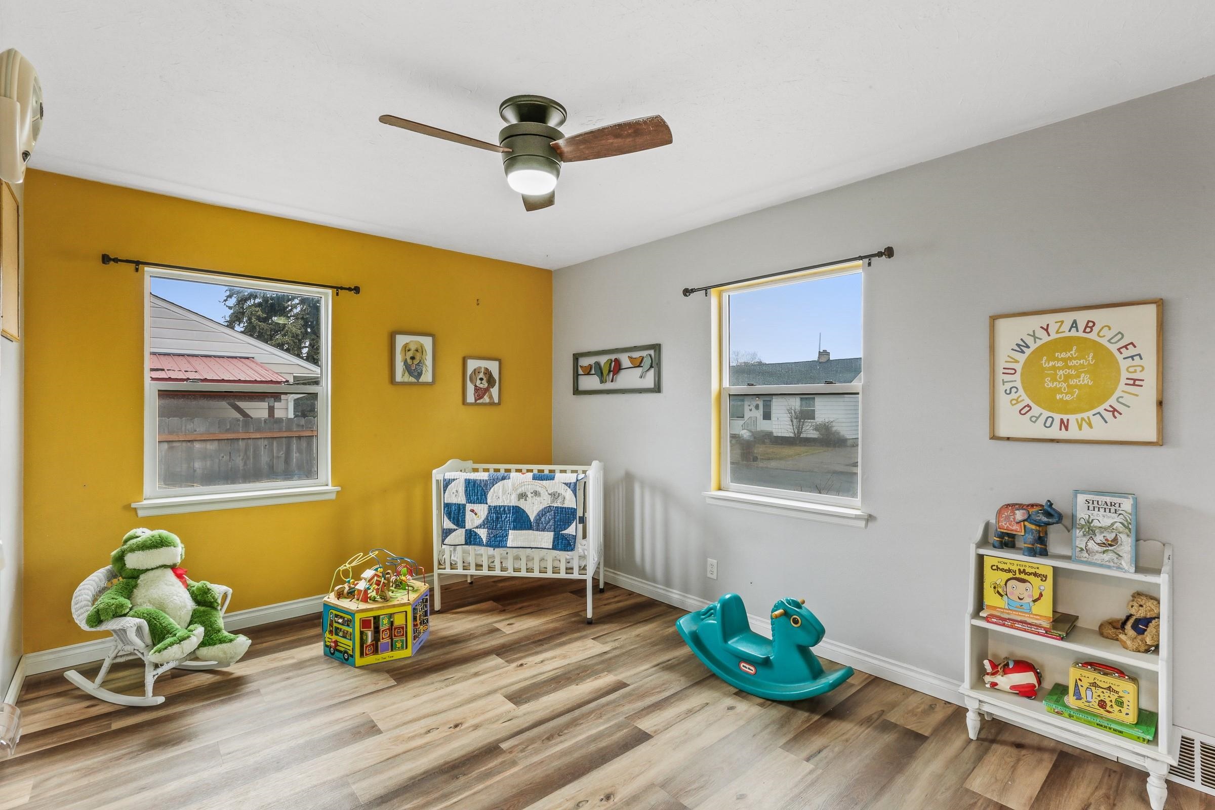 5725 North E Street Spokane, WA 99205 - Photo 10 of 22